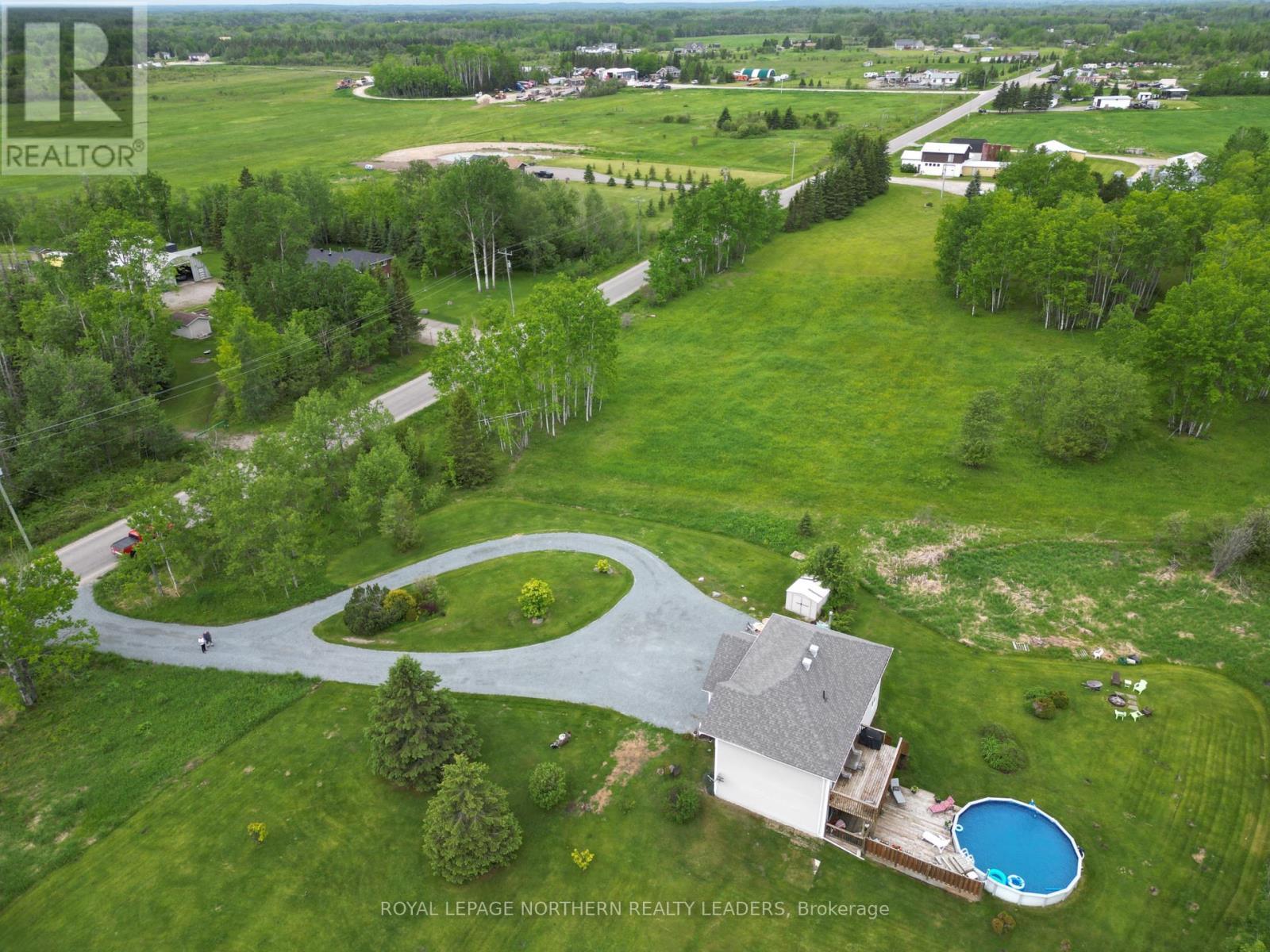 












1110 SANDY FALLS ROAD

,
Timmins (MTJ - 101 West),




Ontario
P4N7C3

