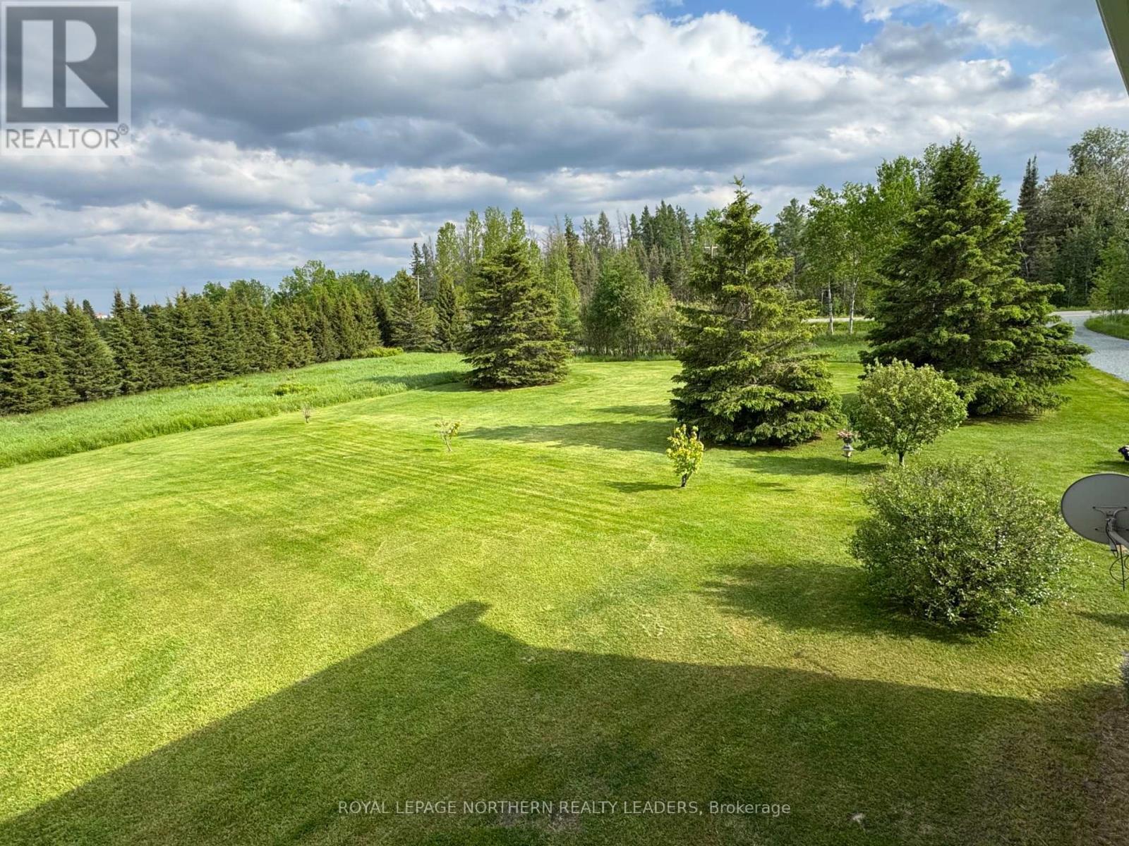 












1110 SANDY FALLS ROAD

,
Timmins (MTJ - 101 West),




Ontario
P4N7C3

