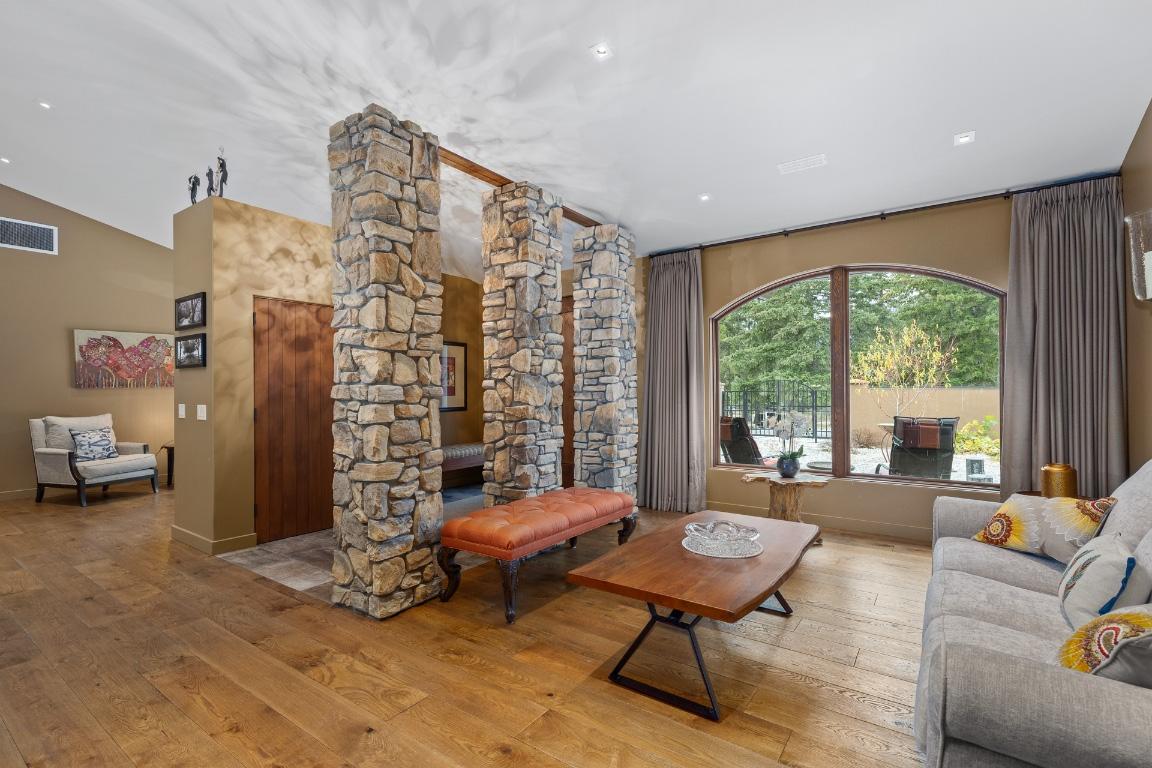 









4335


Maxwell

Road,
Peachland,




BC
V0H 1X3

