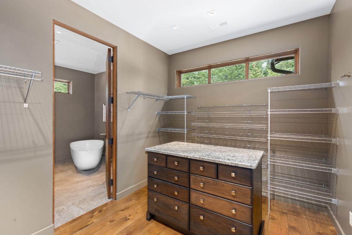









4335


Maxwell

Road,
Peachland,




BC
V0H 1X3

