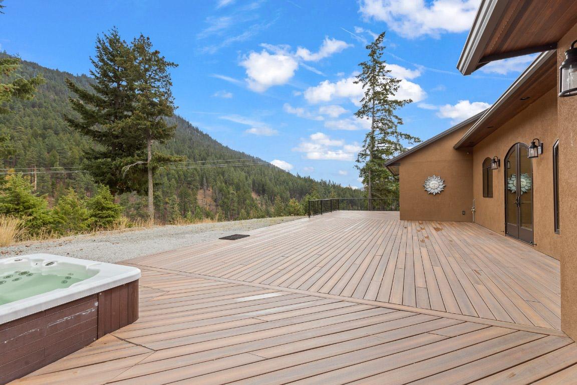 









4335


Maxwell

Road,
Peachland,




BC
V0H 1X3

