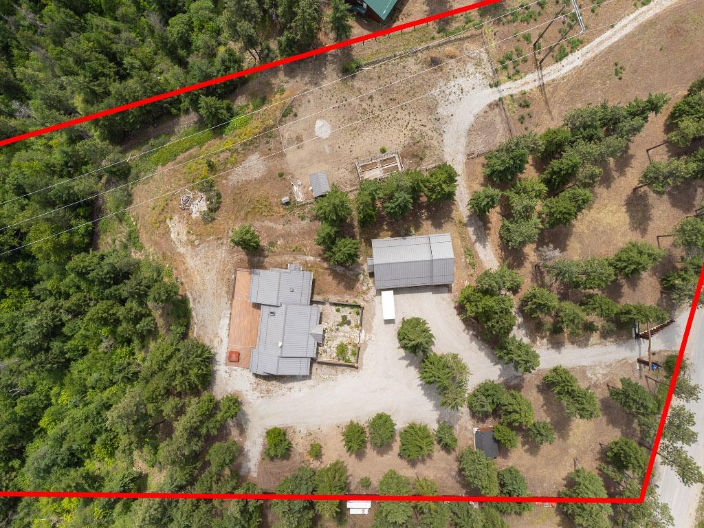 









4335


Maxwell

Road,
Peachland,




BC
V0H 1X3

