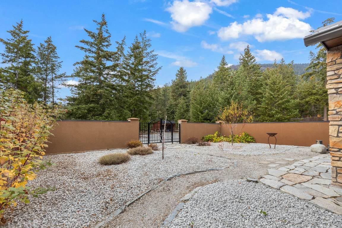 









4335


Maxwell

Road,
Peachland,




BC
V0H 1X3

