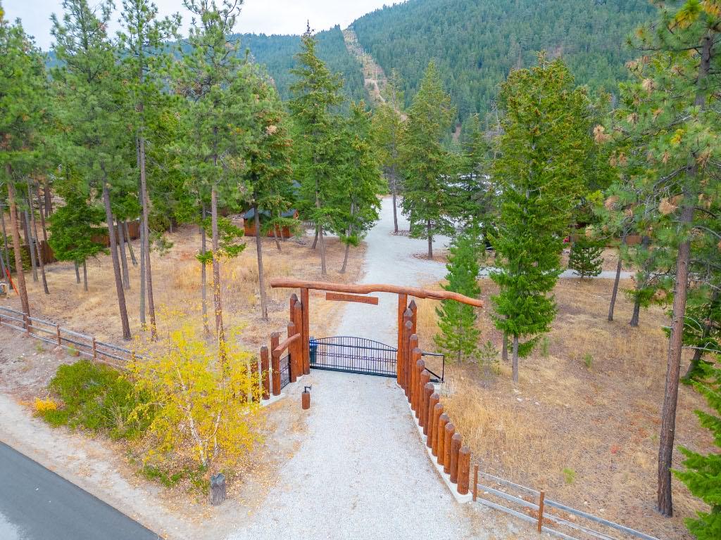 









4335


Maxwell

Road,
Peachland,




BC
V0H 1X3

