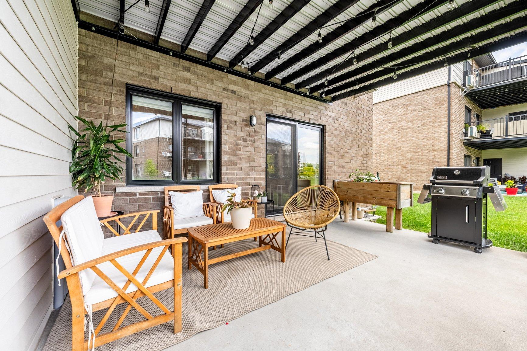 









11


Rue Rémi-Dansereau

, 1,
Beloeil,




QC
J3G0L8

