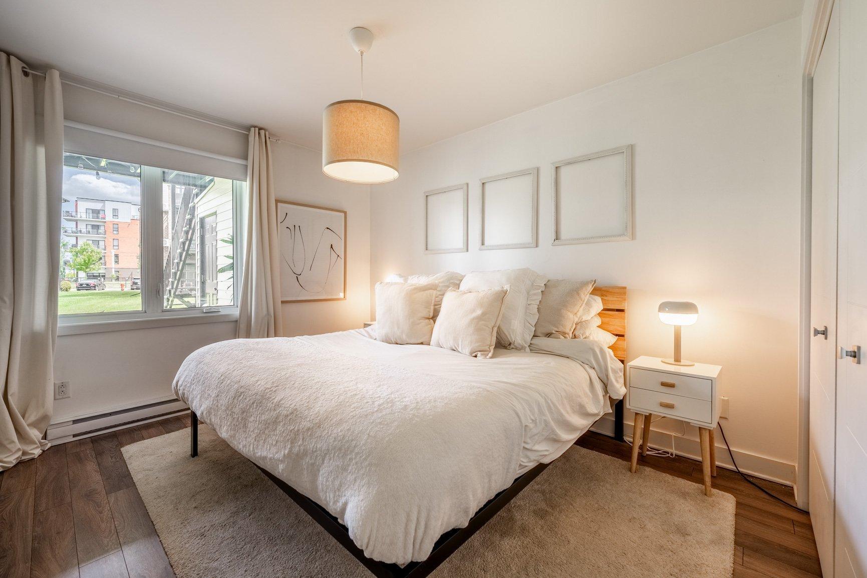 









11


Rue Rémi-Dansereau

, 1,
Beloeil,




QC
J3G0L8


