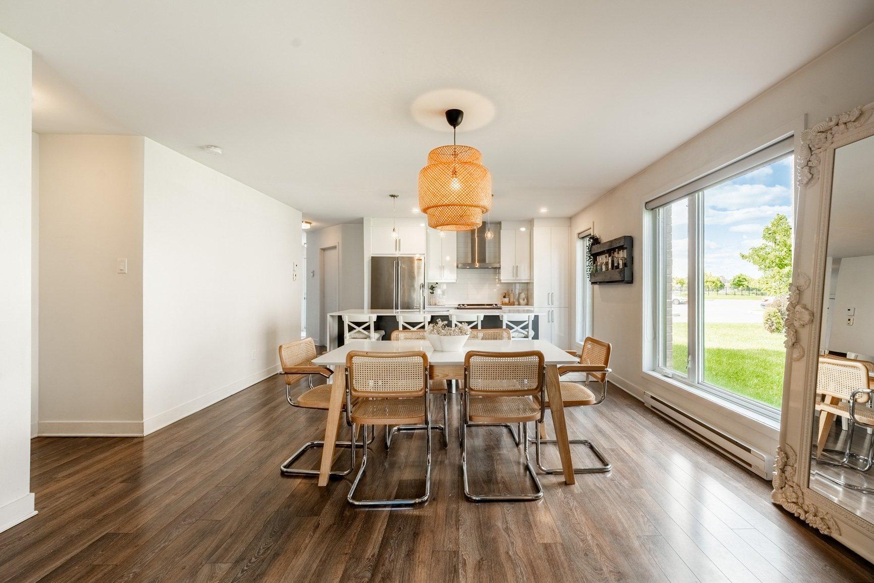 









11


Rue Rémi-Dansereau

, 1,
Beloeil,




QC
J3G0L8

