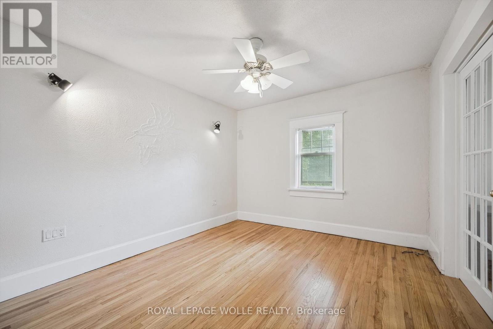 












180 DAVID STREET

,
Kitchener,




Ontario
N2G1Y5


