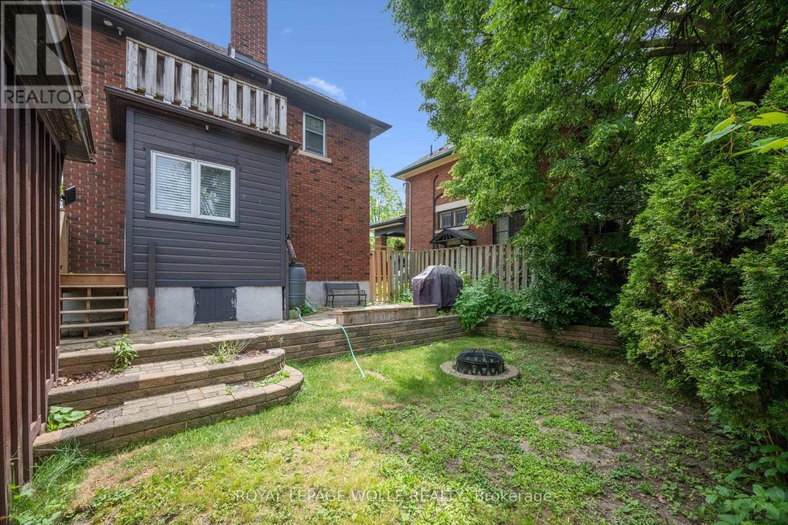












180 DAVID STREET

,
Kitchener,




Ontario
N2G1Y5

