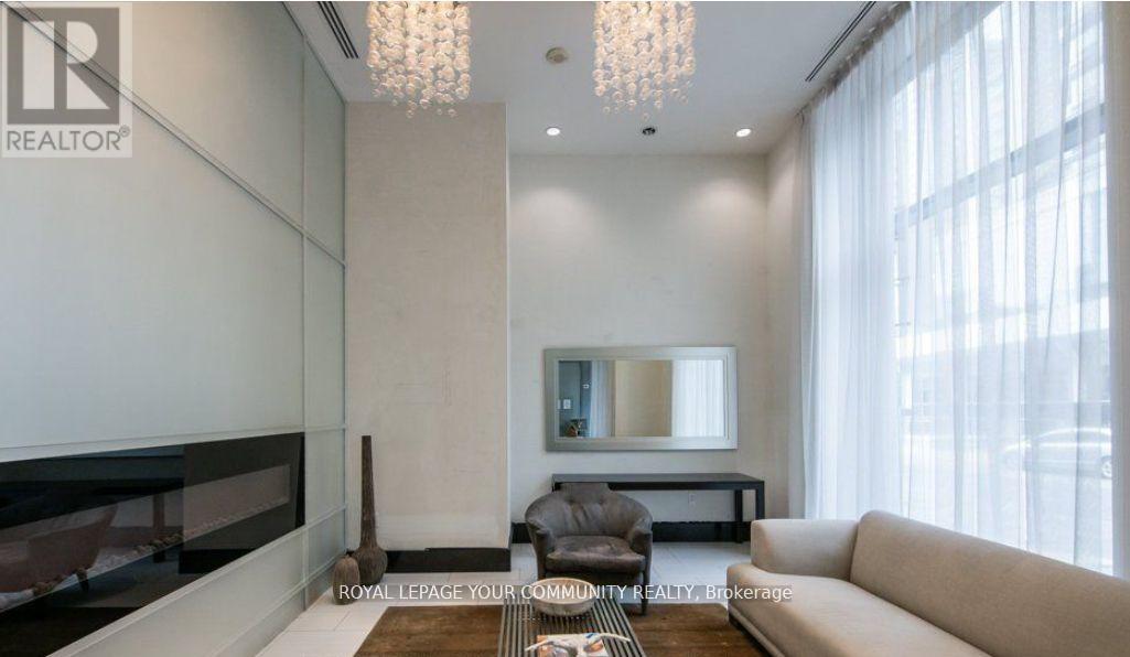 












3202 - 21 BALMUTO STREET

,
Toronto,




Ontario
M4Y1W4

