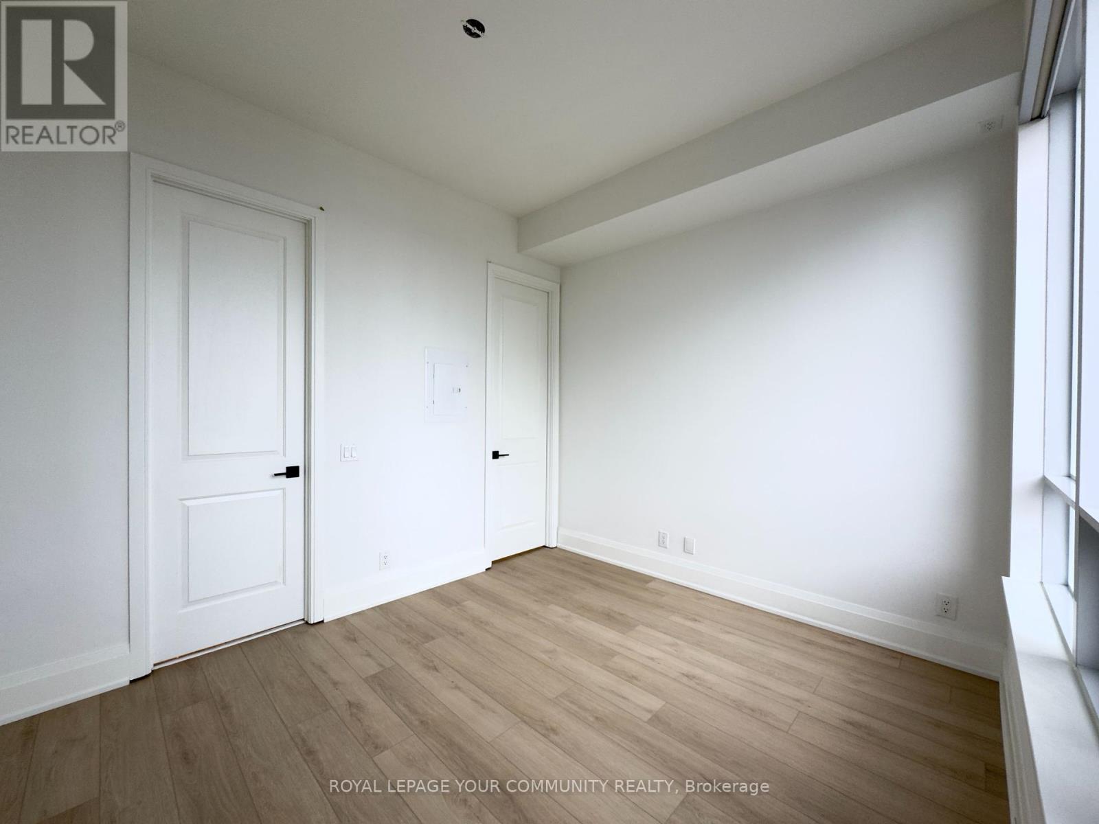 












3202 - 21 BALMUTO STREET

,
Toronto,




Ontario
M4Y1W4


