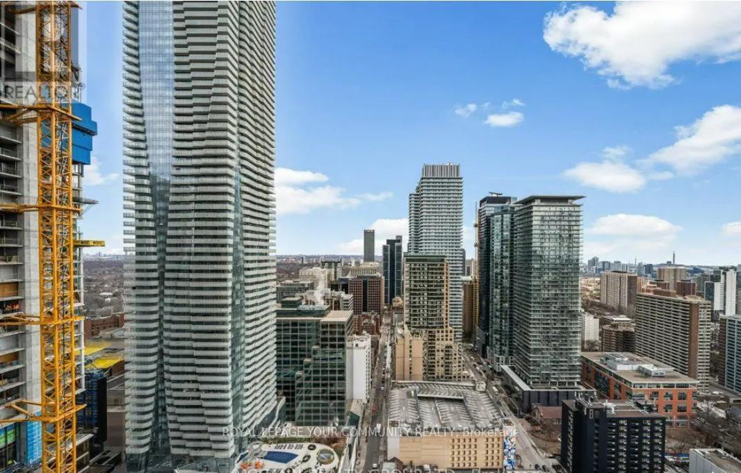 












3202 - 21 BALMUTO STREET

,
Toronto,




Ontario
M4Y1W4


