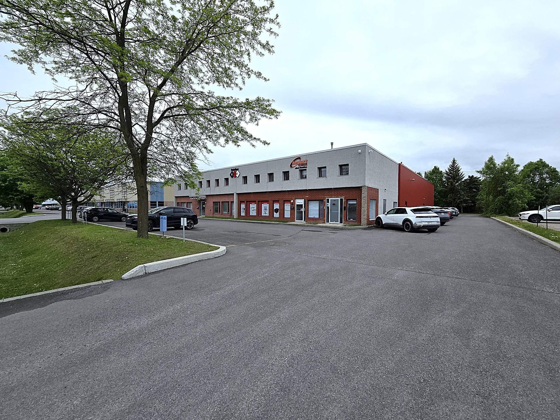 









3599


Boul. de la Grande-Allée

,
Boisbriand,




QC
J7H1H5

