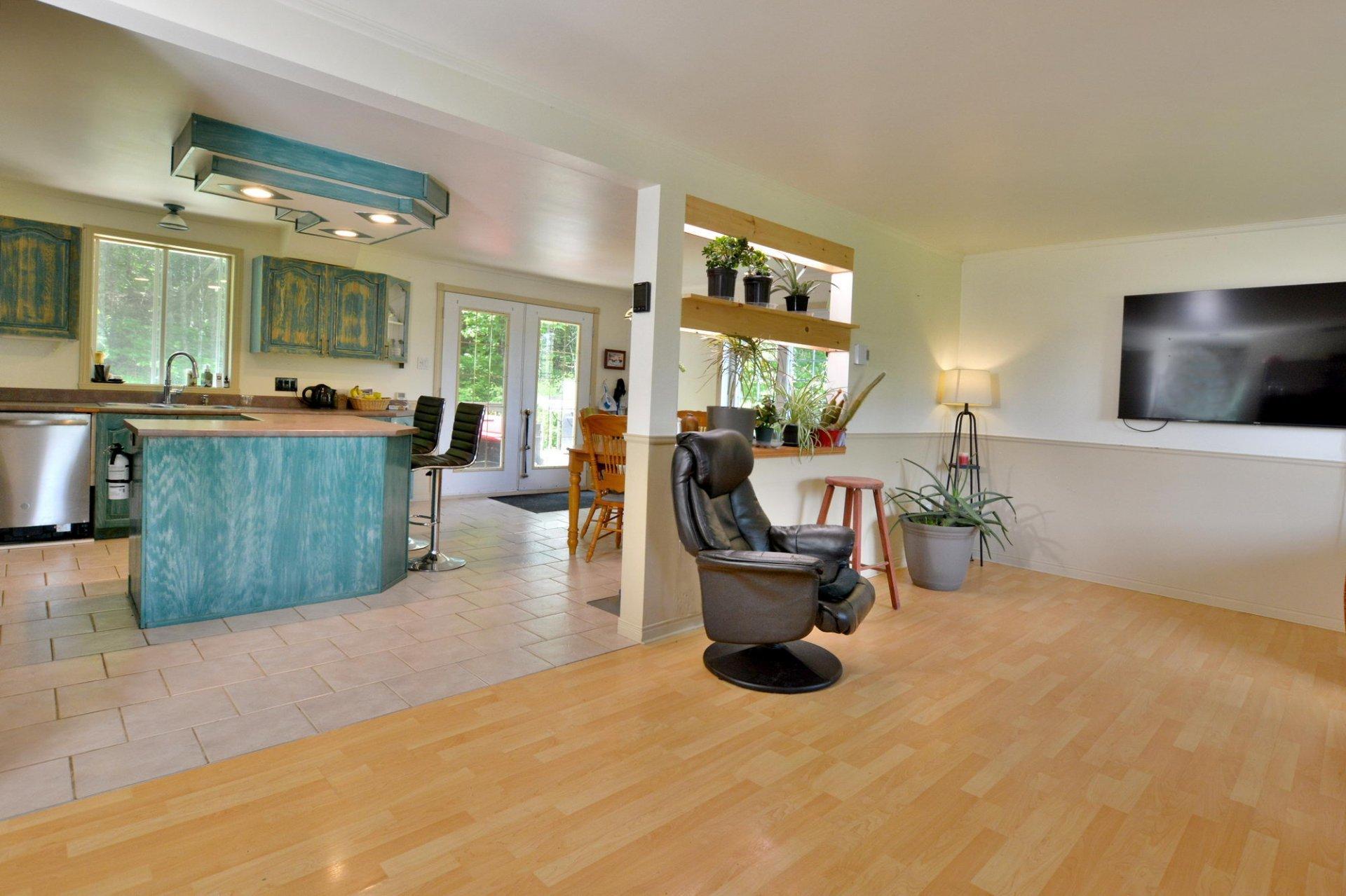 









327


Ch. de la Rouge

,
Huberdeau,




QC
J0T1G0

