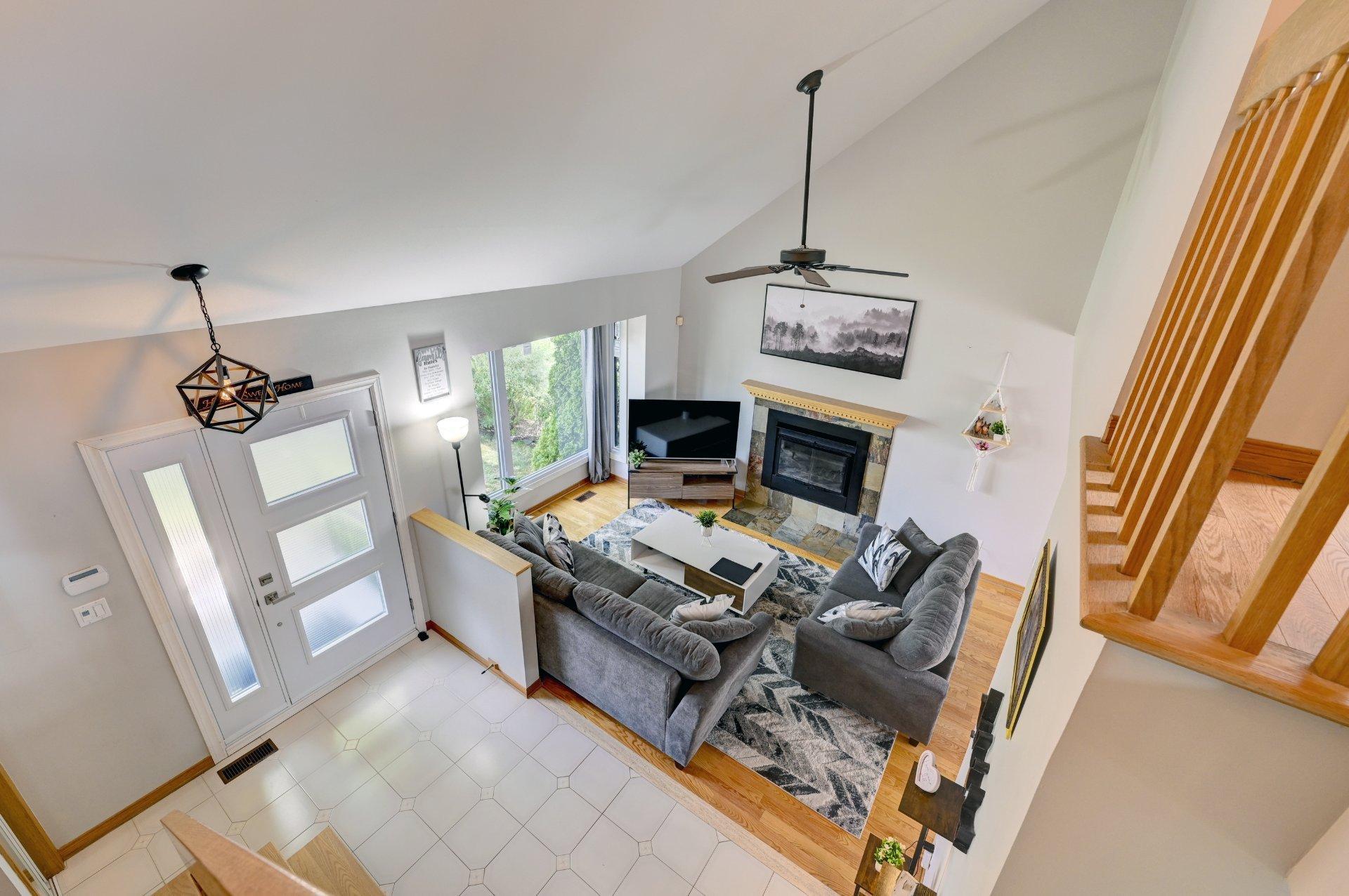 









561


Rue Louis-Lamarre

,
Longueuil (Greenfield Park),




QC
J4V3N3

