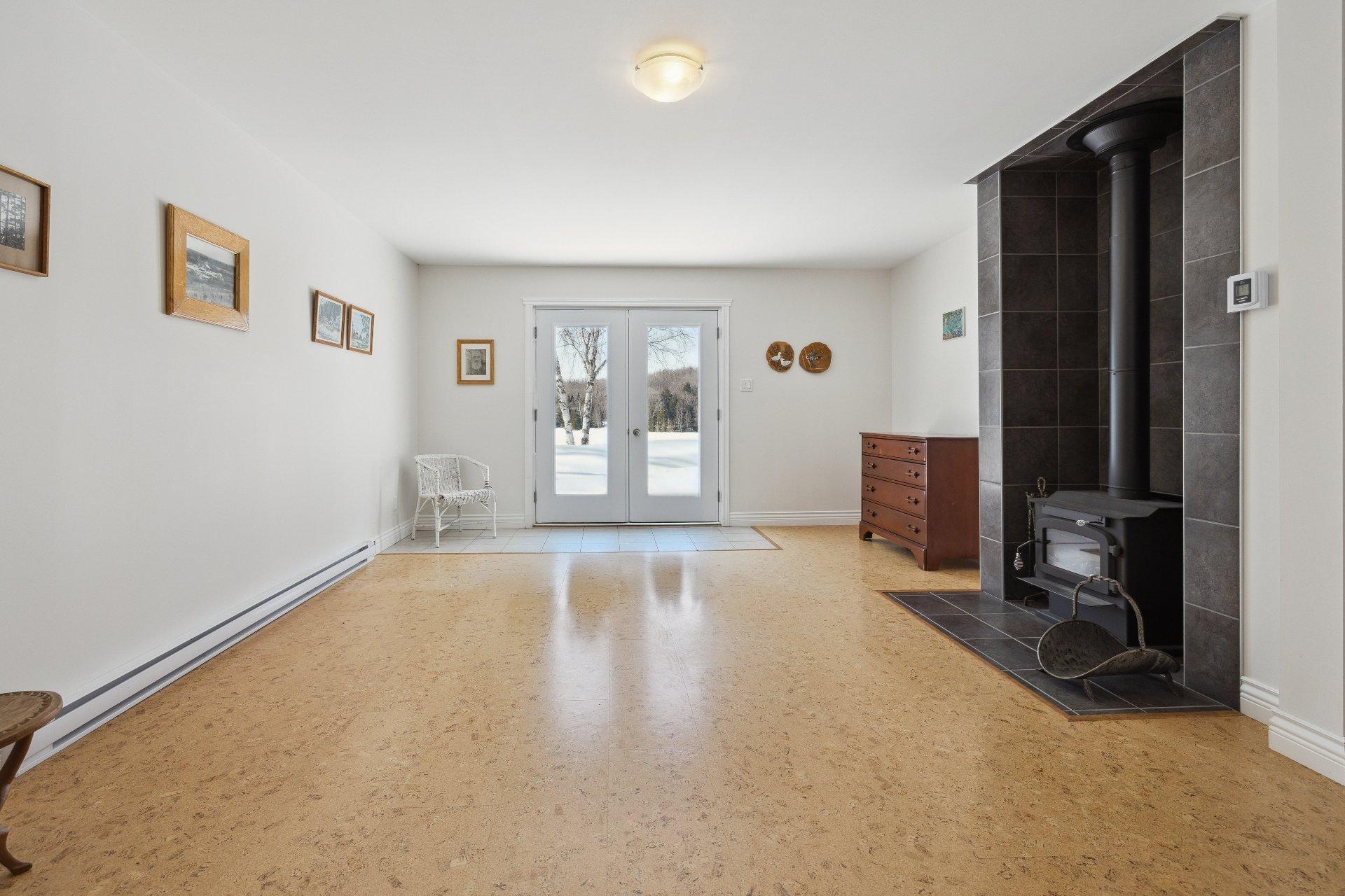 









2684


Imp. du Lac-Suffolk

,
Boileau,




QC
J0V1N0

