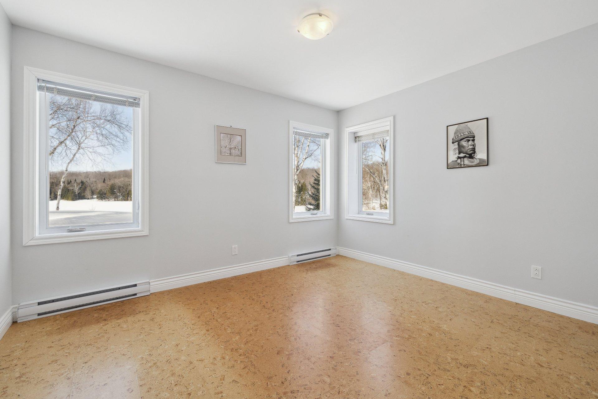 









2684


Imp. du Lac-Suffolk

,
Boileau,




QC
J0V1N0

