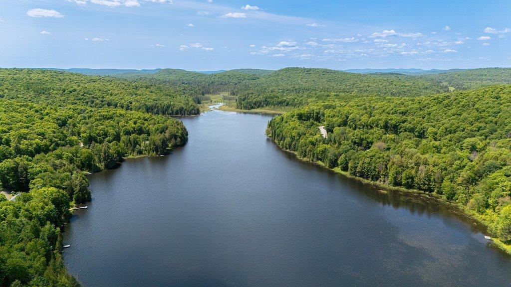 









2684


Imp. du Lac-Suffolk

,
Boileau,




QC
J0V1N0

