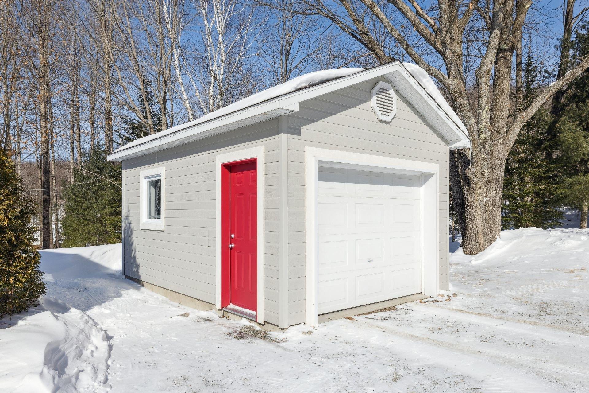 









2684


Imp. du Lac-Suffolk

,
Boileau,




QC
J0V1N0

