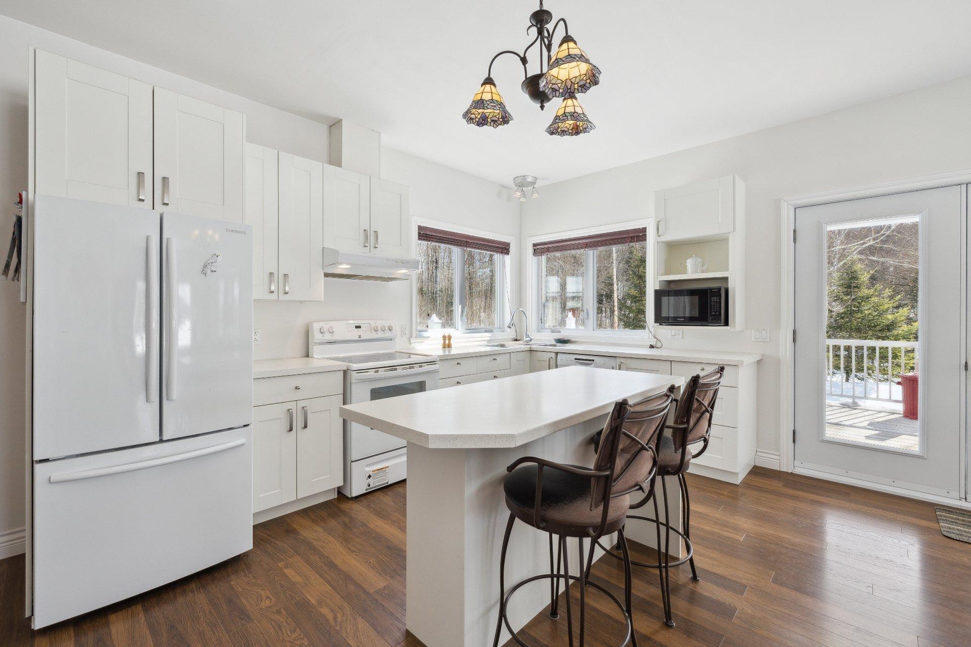 









2684


Imp. du Lac-Suffolk

,
Boileau,




QC
J0V1N0

