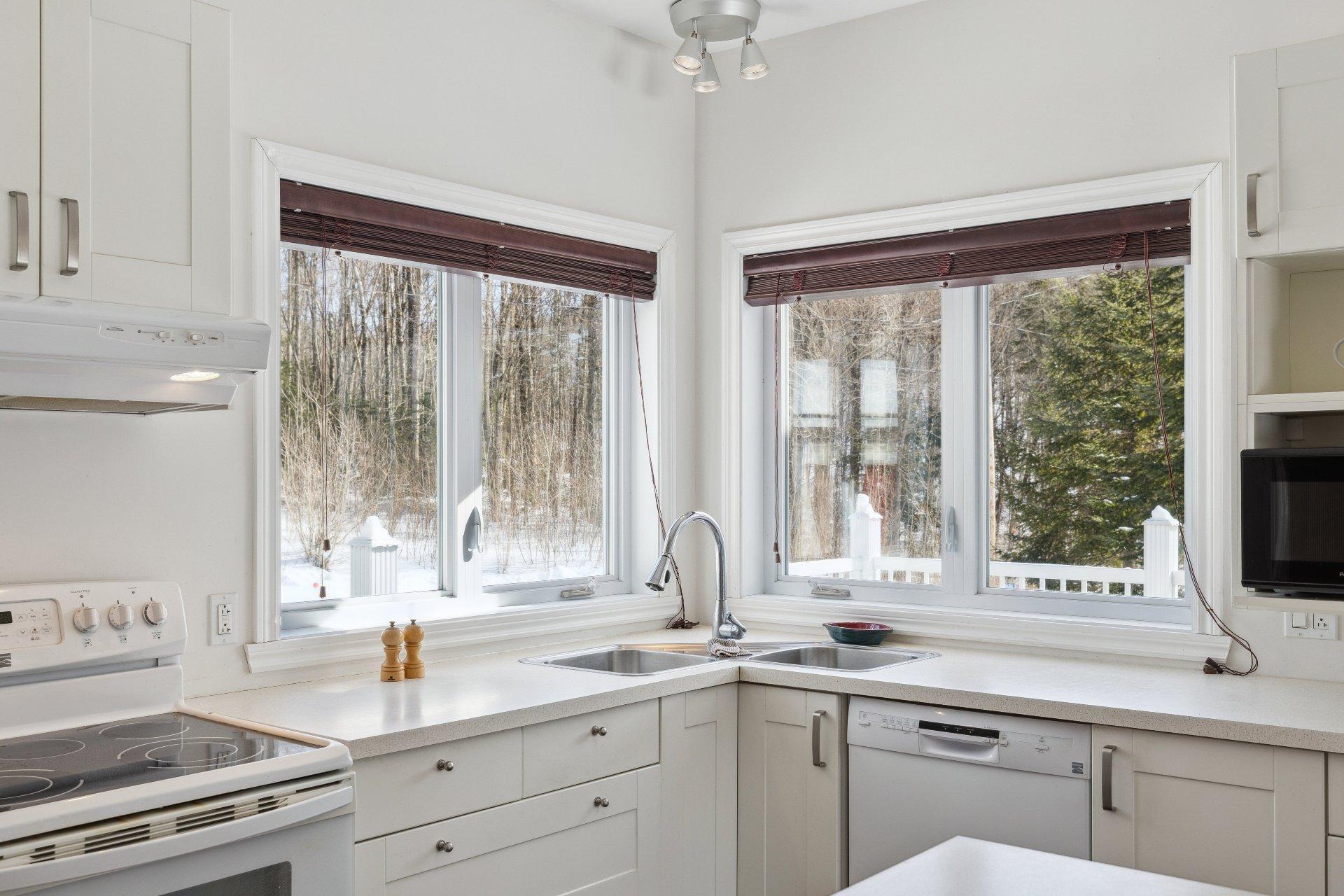 









2684


Imp. du Lac-Suffolk

,
Boileau,




QC
J0V1N0


