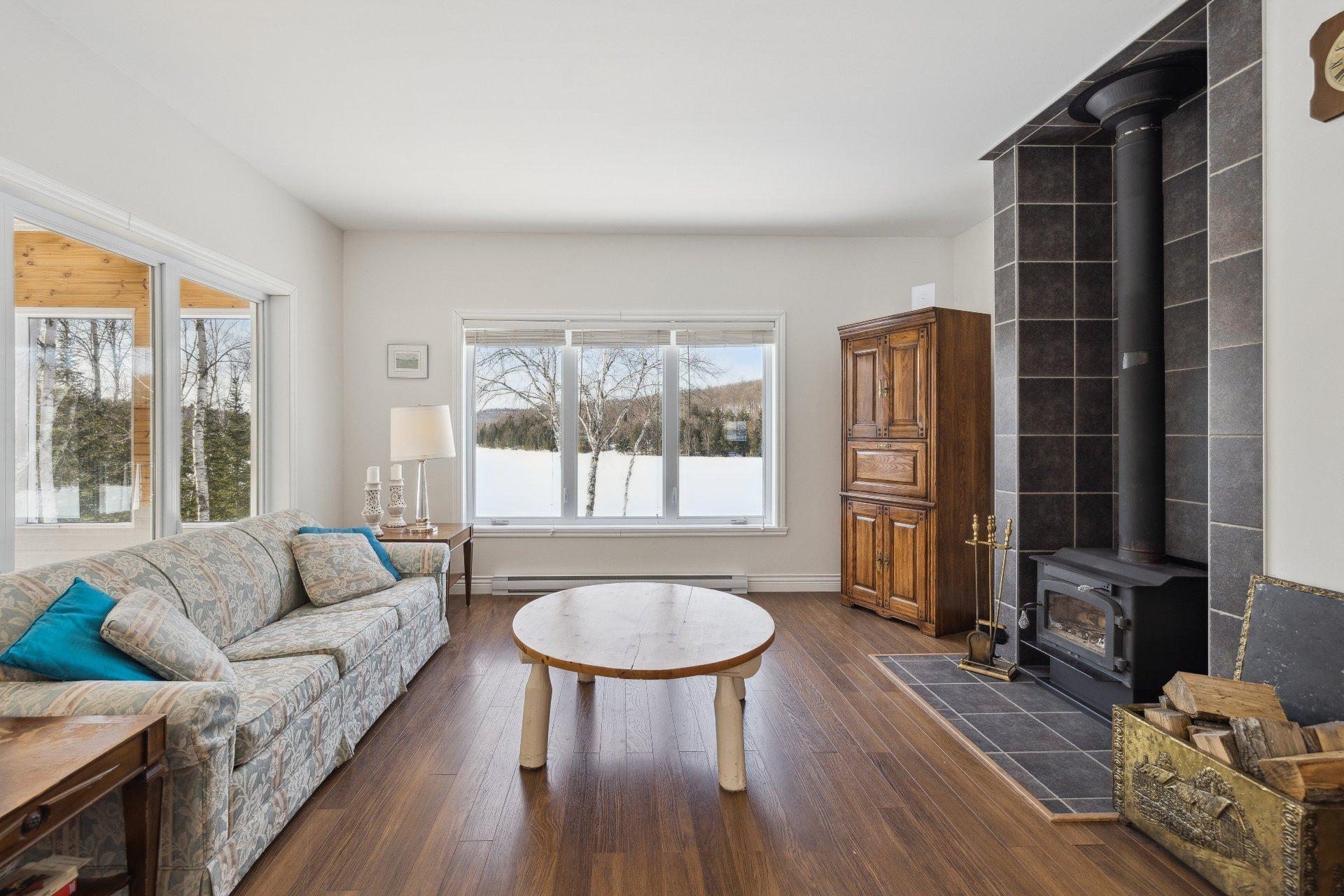 









2684


Imp. du Lac-Suffolk

,
Boileau,




QC
J0V1N0

