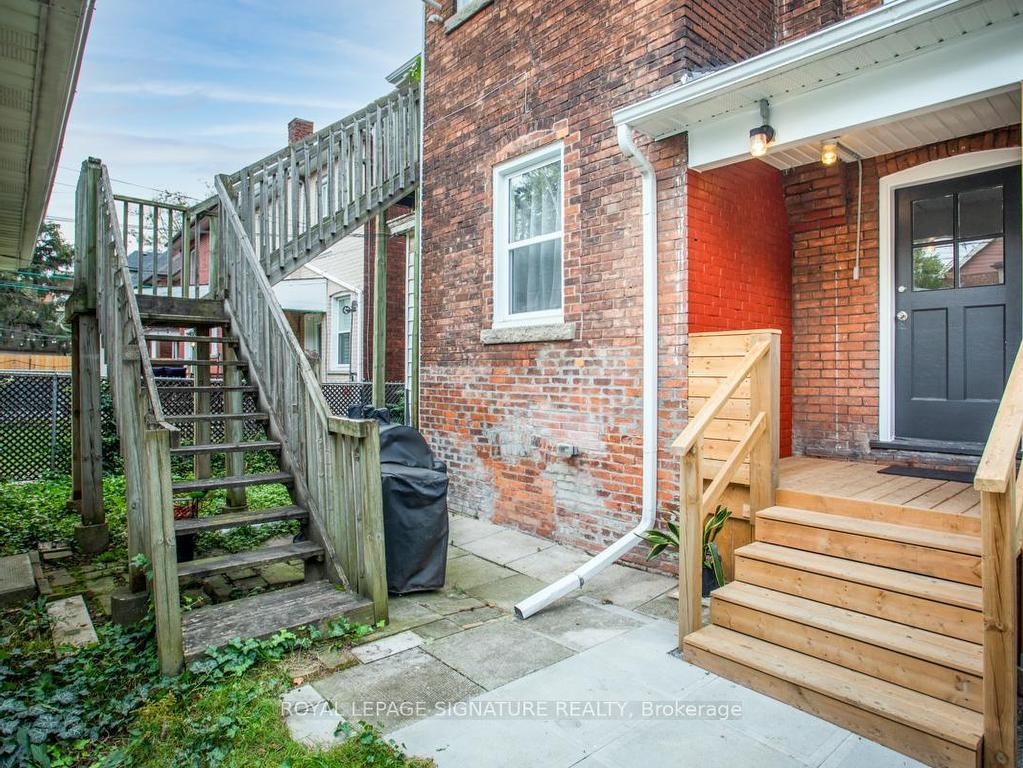 









45


Garfield

Avenue South, Unit #1,
Hamilton,




ON
L5R 3E7

