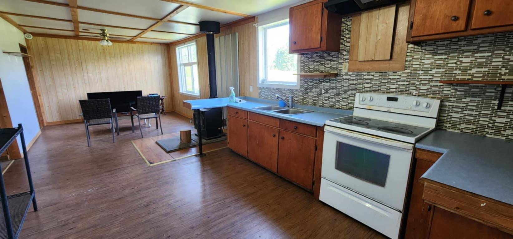 









48


Puckett

Road,
Cherryville,




BC
V0E 2G3

