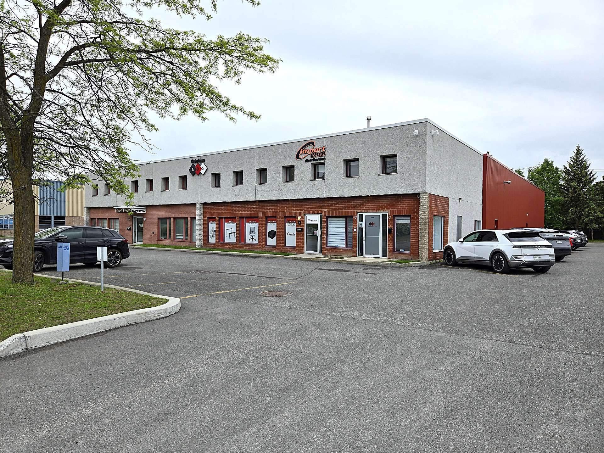 









3591Z

 - 3595Z


Boul. de la Grande-Allée

,
Boisbriand,




QC
J7H1H5

