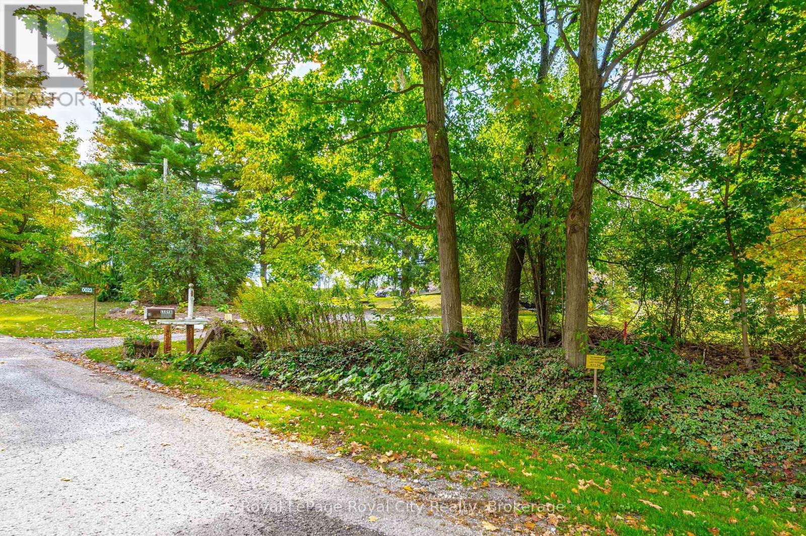 












23A GILKISON STREET

,
Centre Wellington (Elora/Salem),




Ontario
N0B1S0

