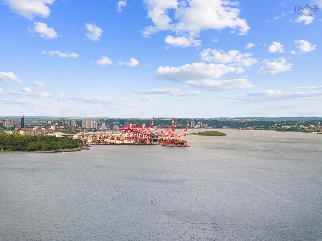 












4 York Redoubt Crescent

,
Fergusons Cove,




NS
B3V 1L7


