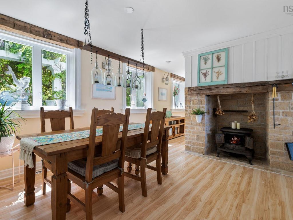 












4 York Redoubt Crescent

,
Fergusons Cove,




NS
B3V 1L7

