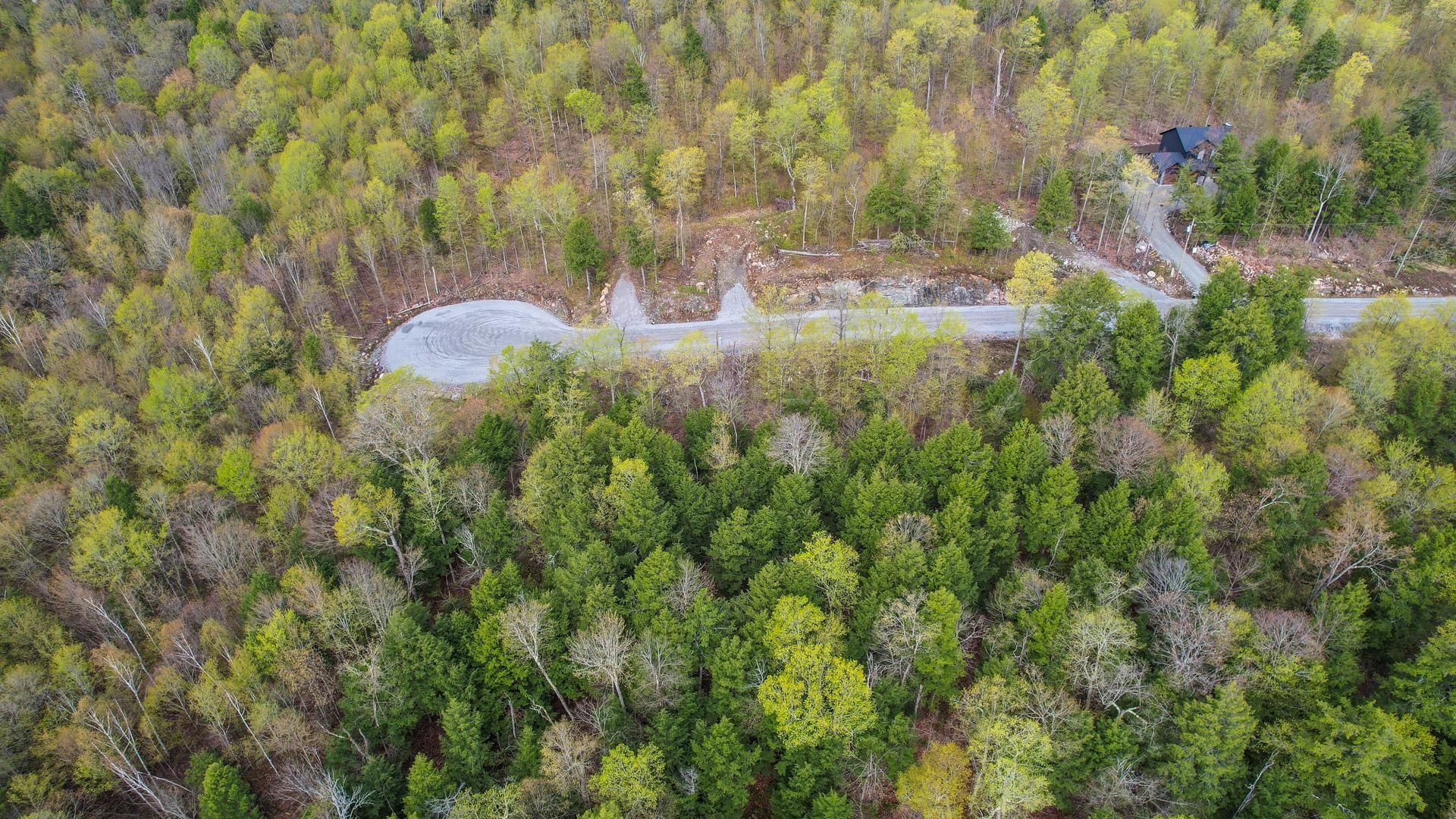 









45


Ch. de la Fresque

,
Val-des-Monts,







QC
J8N0C5

