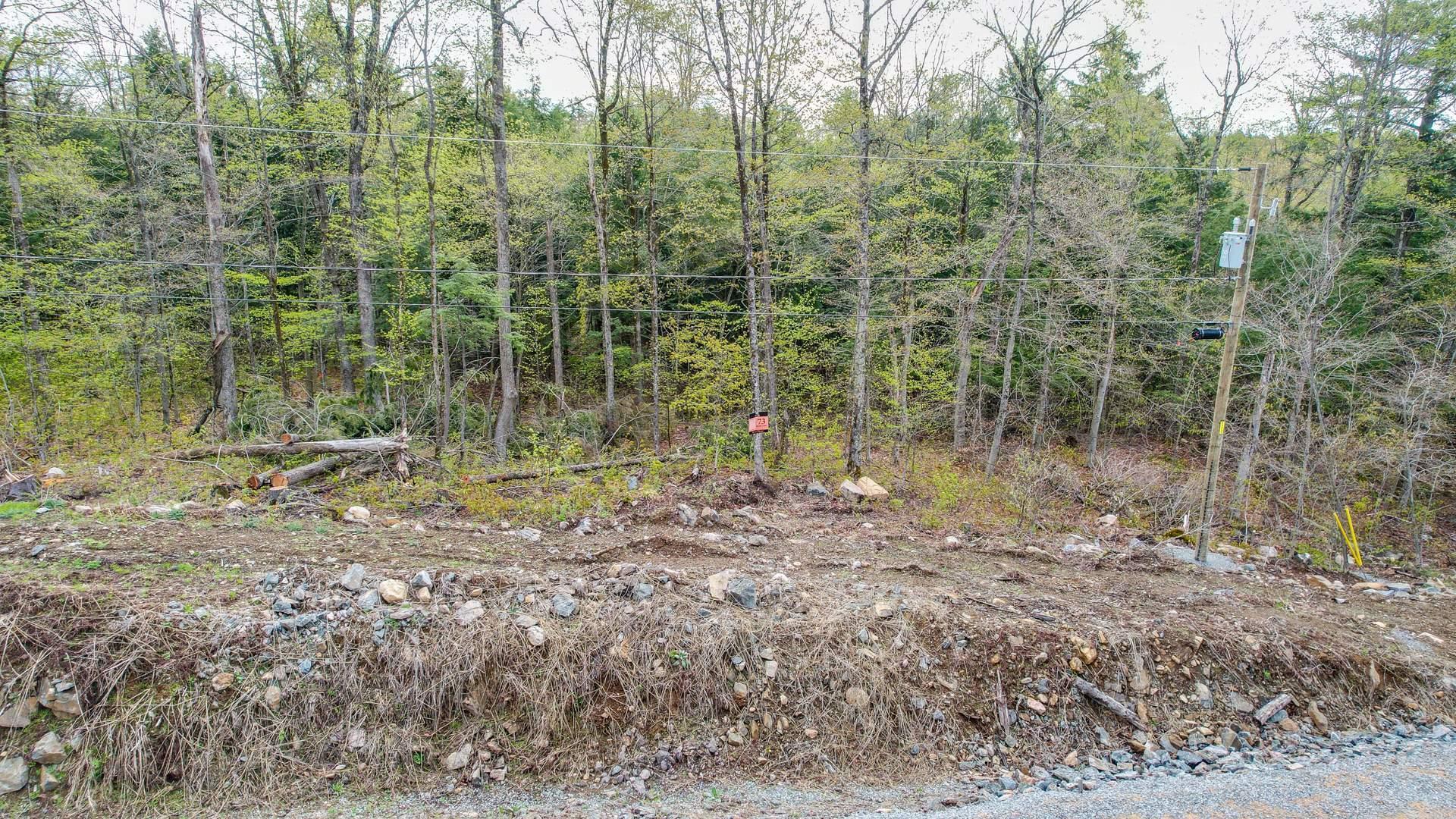 









45


Ch. de la Fresque

,
Val-des-Monts,







QC
J8N0C5

