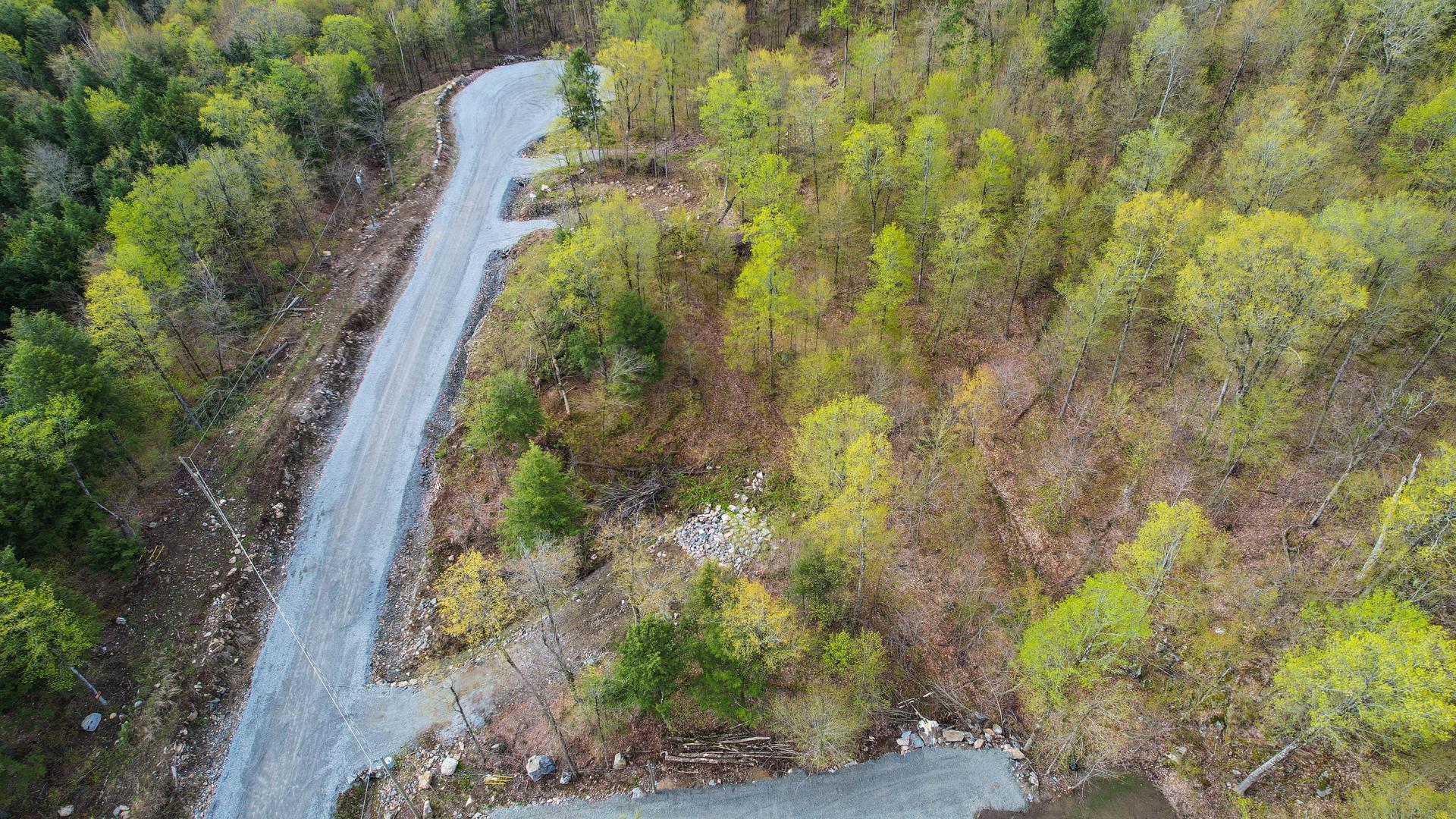 









40


Ch. de la Fresque

,
Val-des-Monts,







QC
J8N0C5

