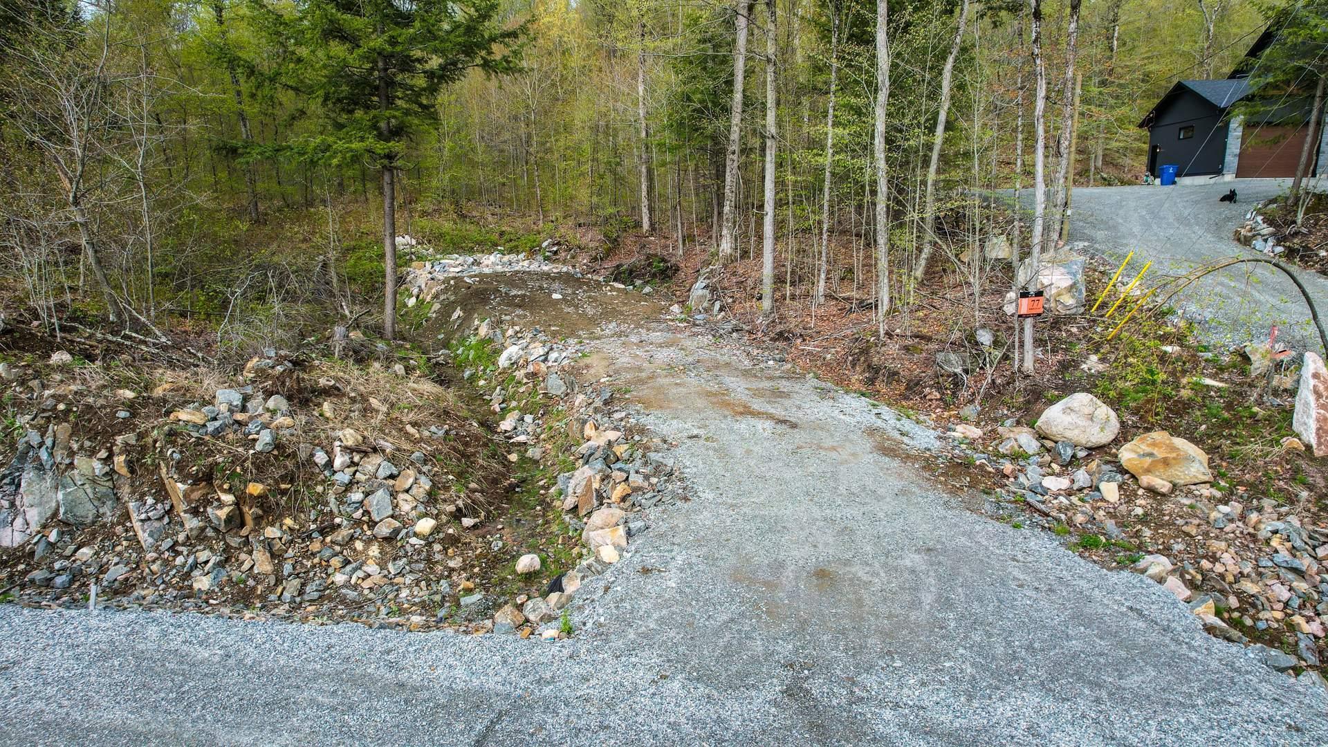 









40


Ch. de la Fresque

,
Val-des-Monts,







QC
J8N0C5

