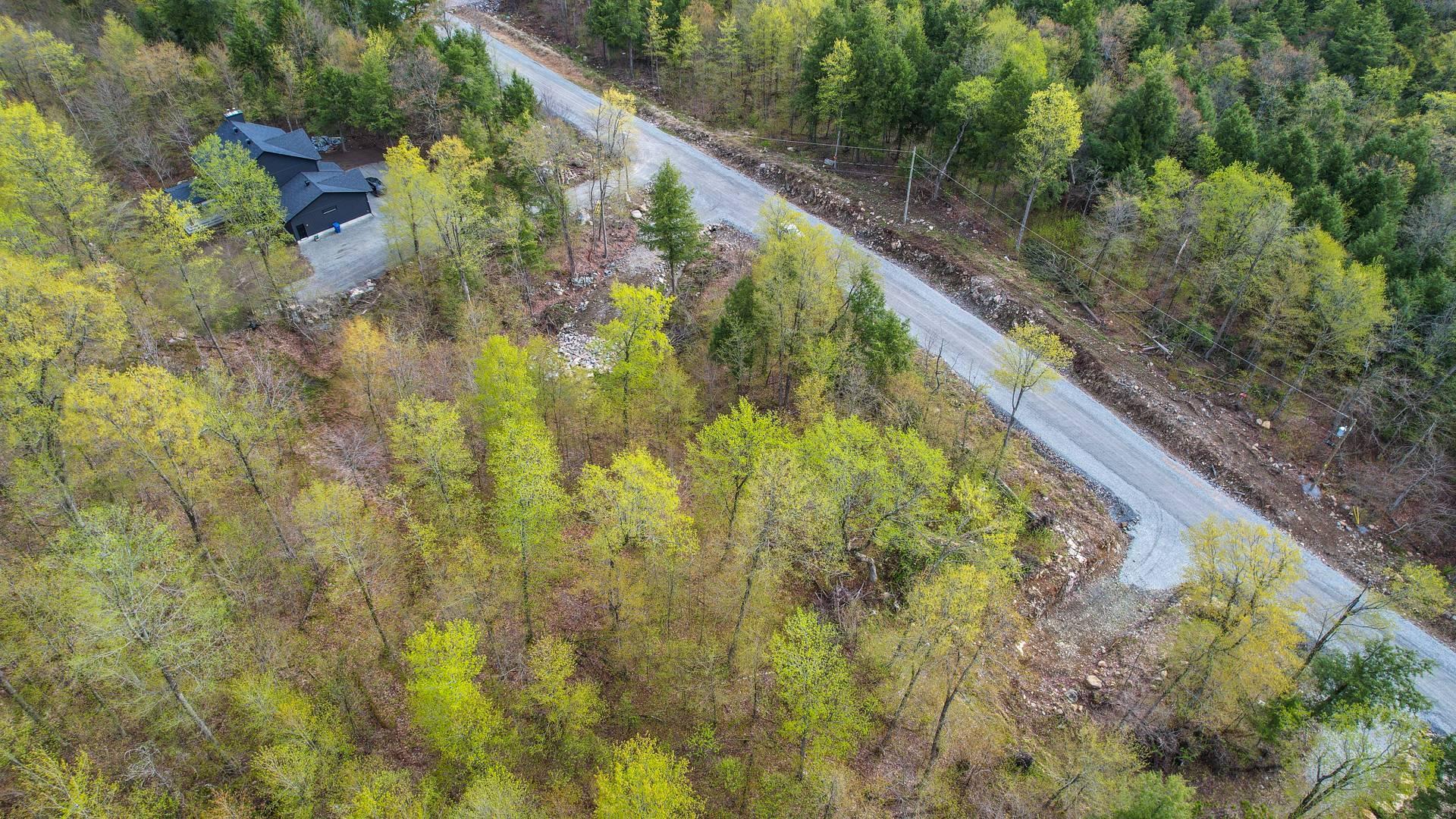 









40


Ch. de la Fresque

,
Val-des-Monts,







QC
J8N0C5

