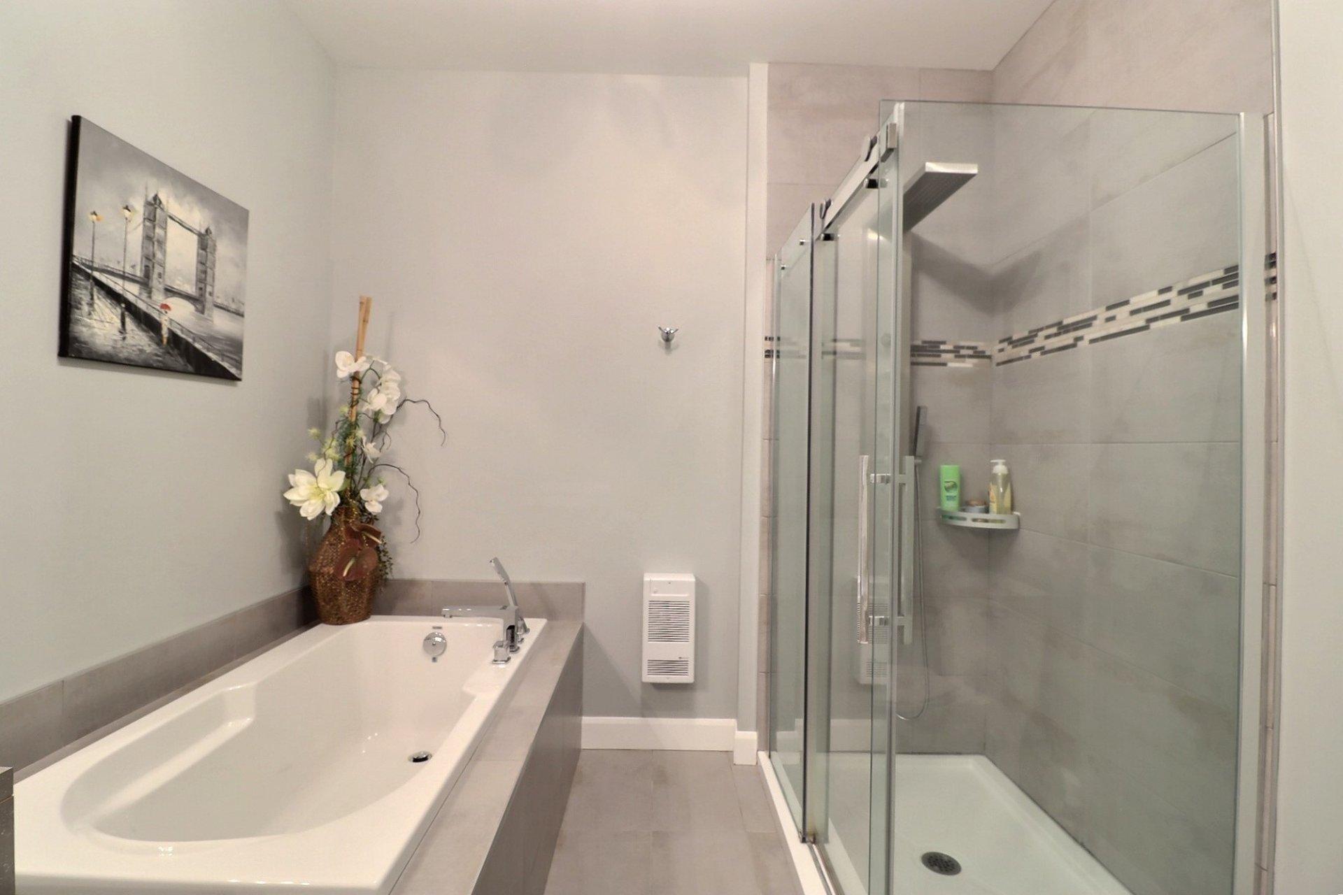 









105


Rue des Pionnières-de-Beauport

, 405,
Québec (Beauport),




QC
G1E0G8

