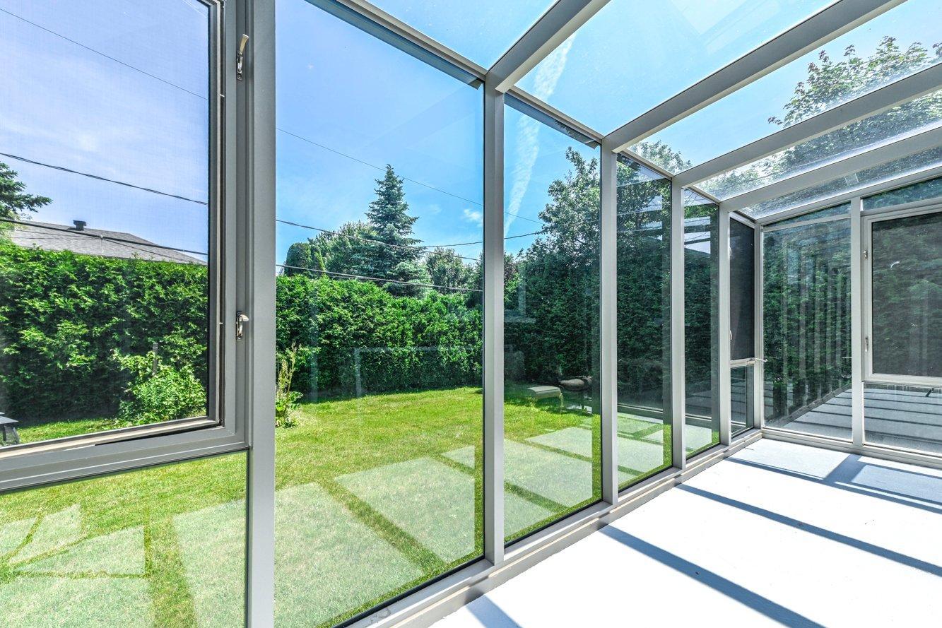 









2010


Rue La Corne

,
Saint-Bruno-de-Montarville,




QC
J3V4Z9

