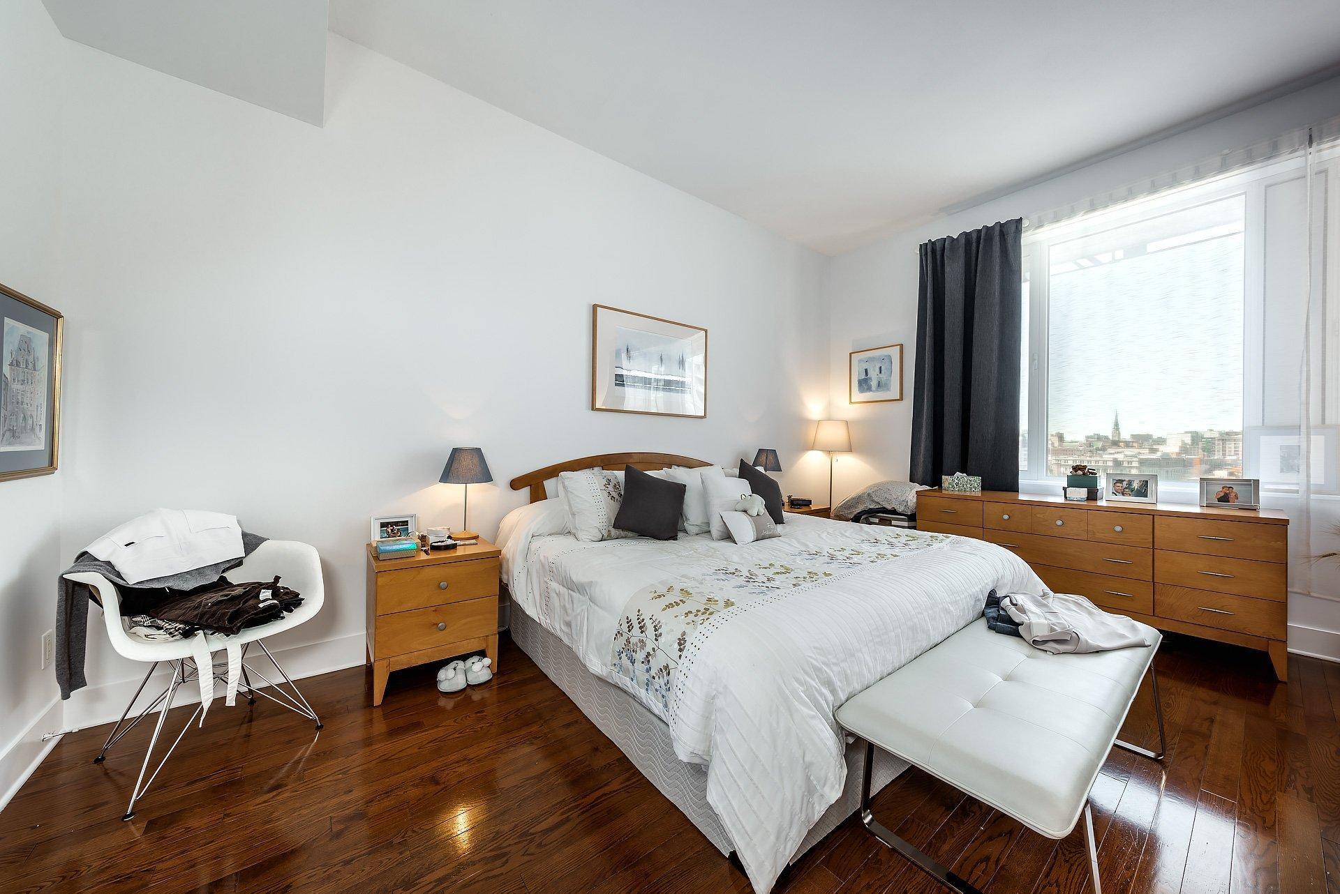 









859


Rue de la Commune E.

, 814,
Montréal (Ville-Marie),




QC
H2L0B9

