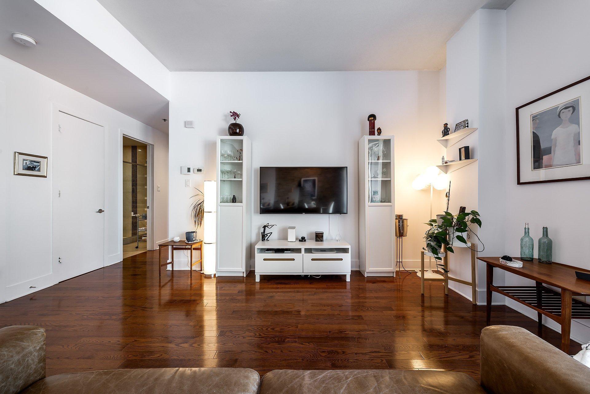 









859


Rue de la Commune E.

, 814,
Montréal (Ville-Marie),




QC
H2L0B9

