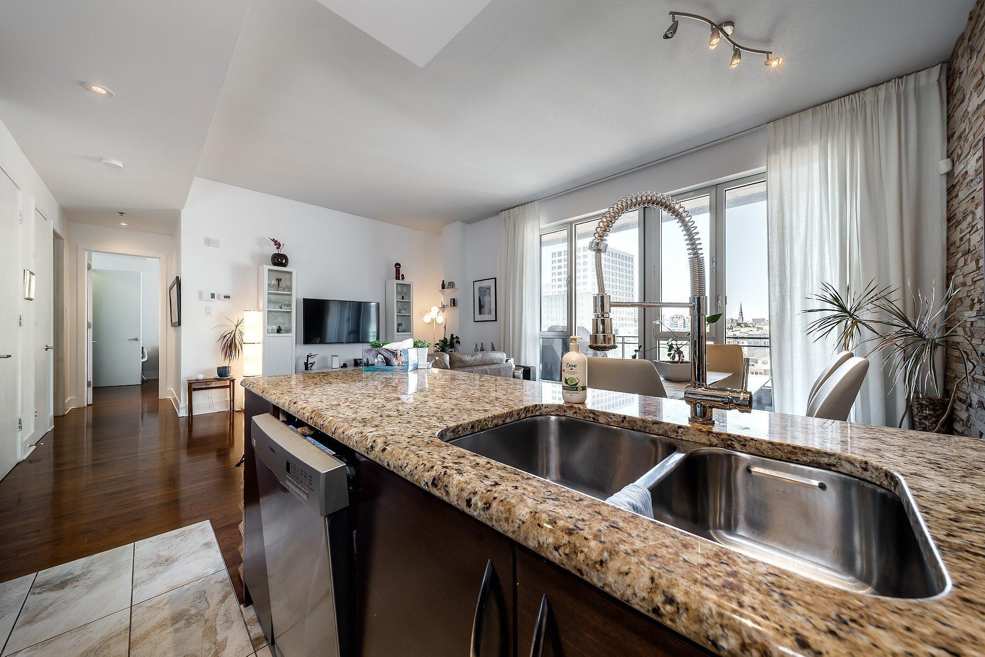 









859


Rue de la Commune E.

, 814,
Montréal (Ville-Marie),




QC
H2L0B9

