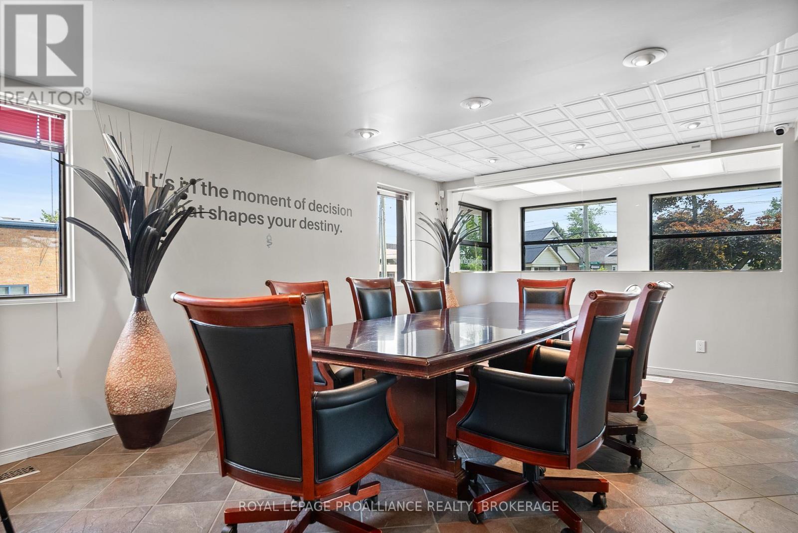 












271 CONCESSION STREET

,
Kingston (East of Sir John A. Blvd),




Ontario
K7K2B7

