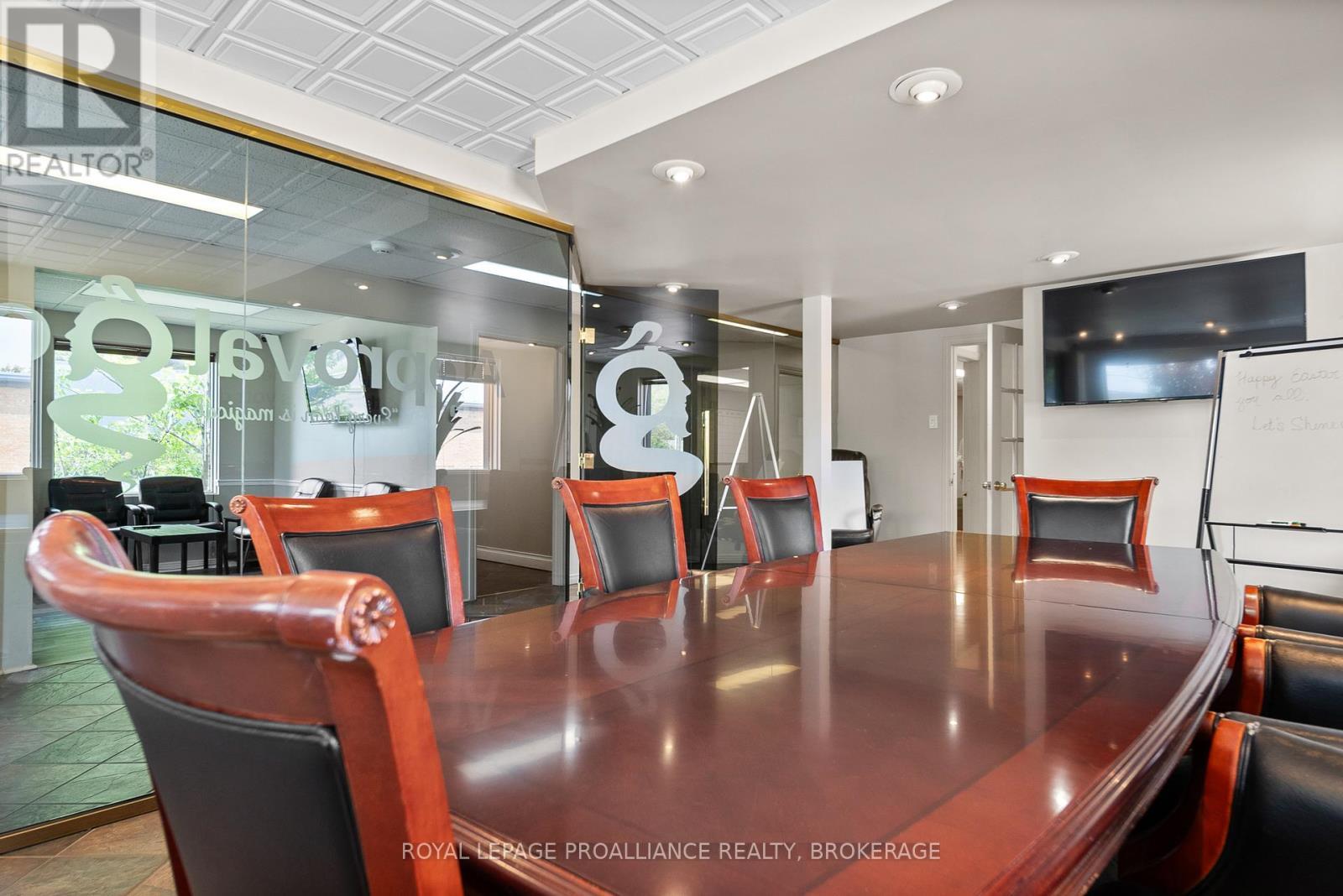 












271 CONCESSION STREET

,
Kingston (East of Sir John A. Blvd),




Ontario
K7K2B7

