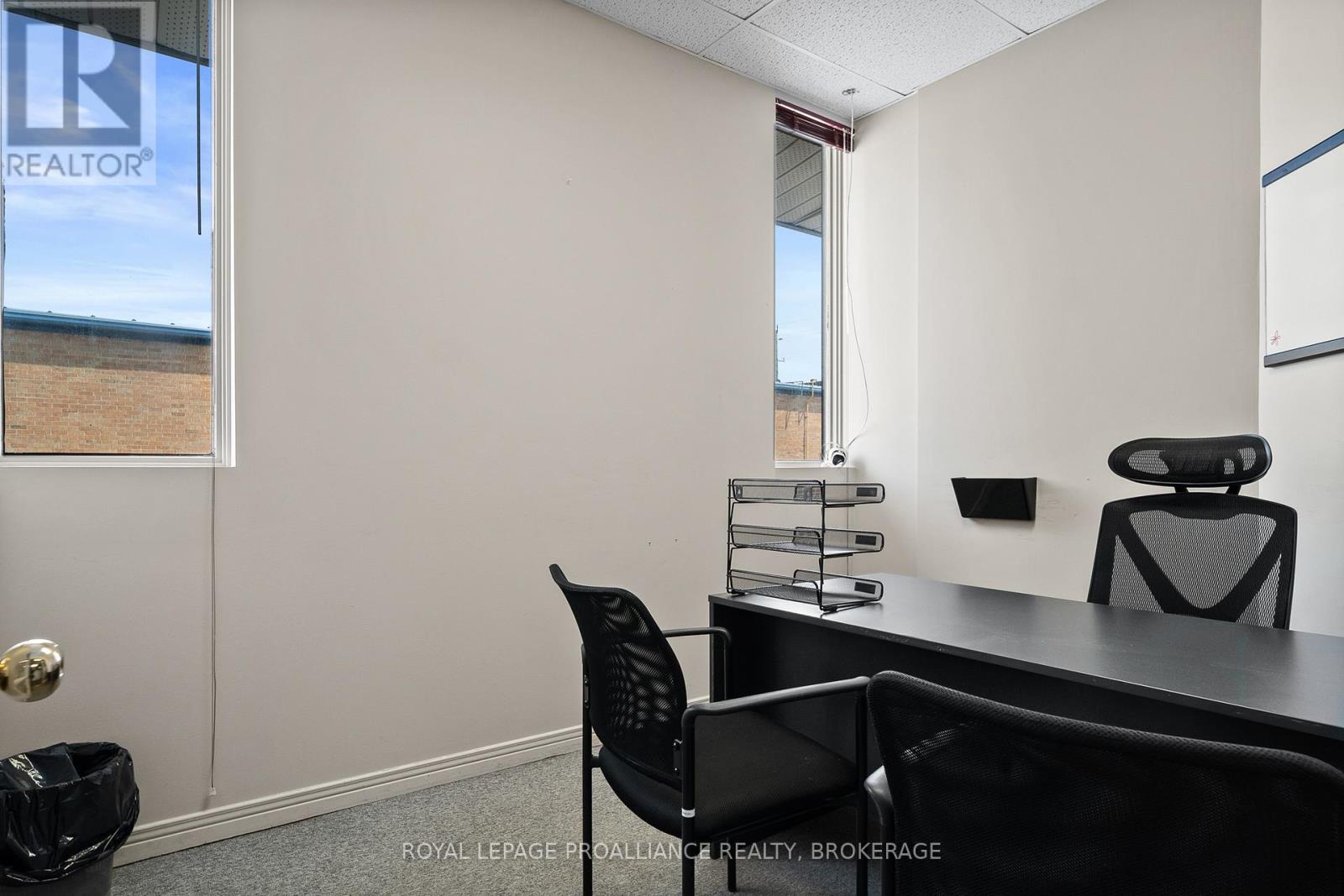 












271 CONCESSION STREET

,
Kingston (East of Sir John A. Blvd),




Ontario
K7K2B7

