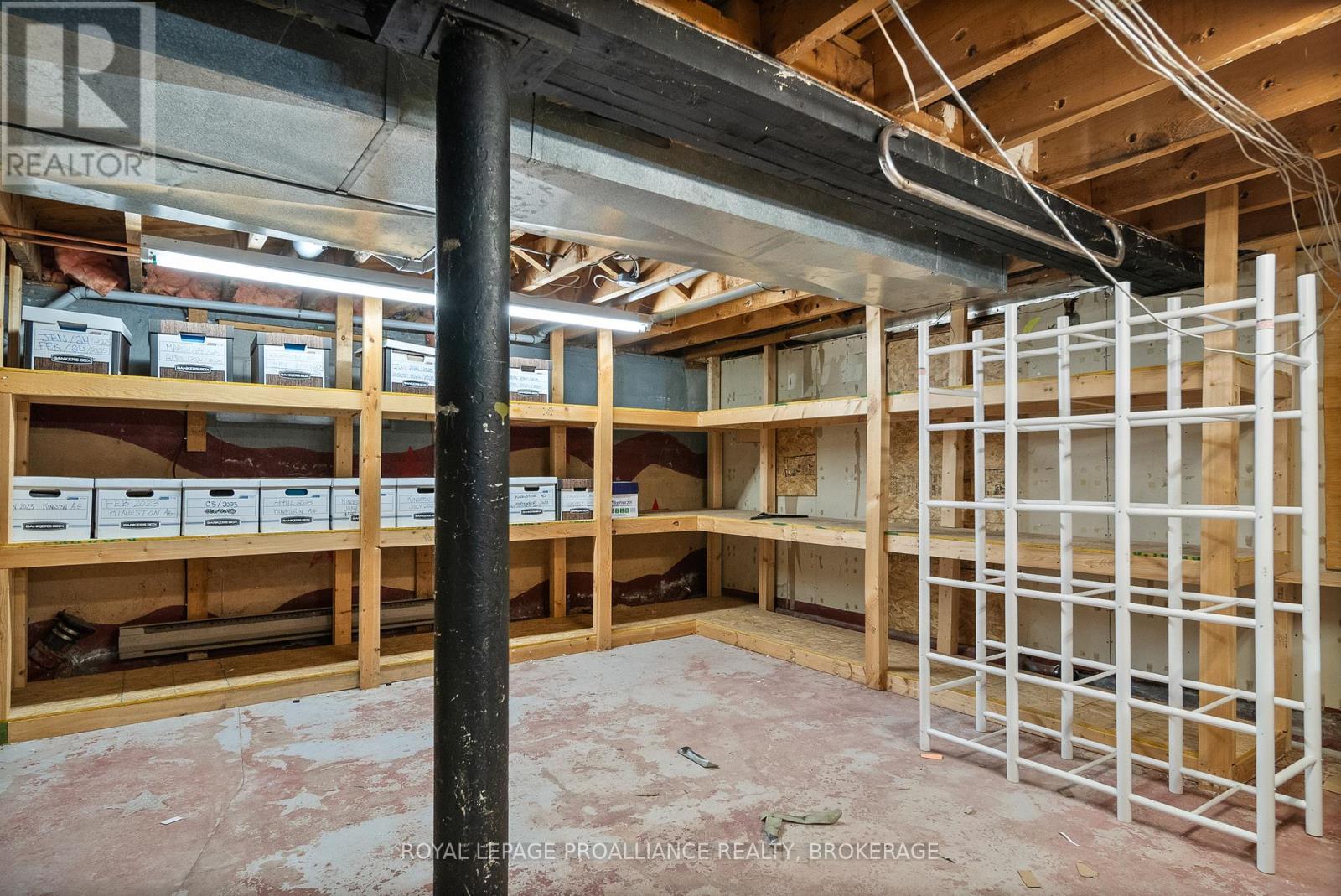 












271 CONCESSION STREET

,
Kingston (East of Sir John A. Blvd),




Ontario
K7K2B7

