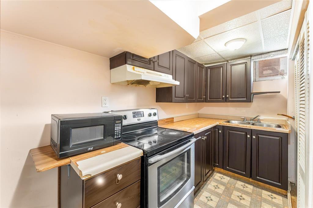 












54 Marbury Road

,
Winnipeg,




Manitoba
R2P0E4

