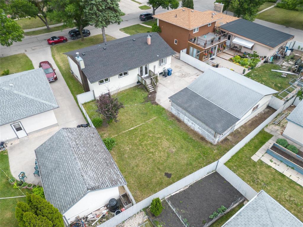 












54 Marbury Road

,
Winnipeg,




Manitoba
R2P0E4

