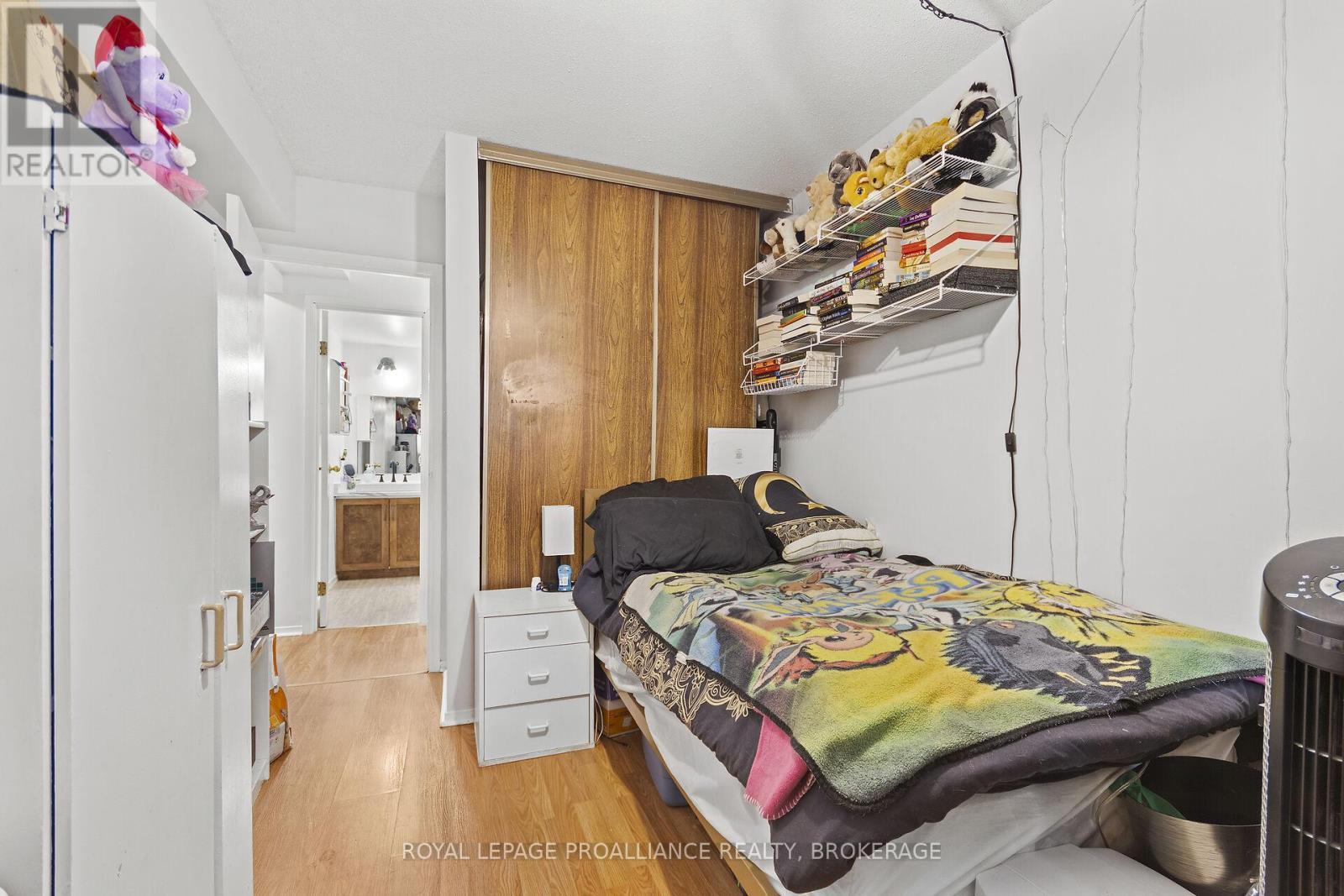 












101 - 573 ARMSTRONG ROAD

,
Kingston (East Gardiners Rd),




Ontario
K7M8J8

