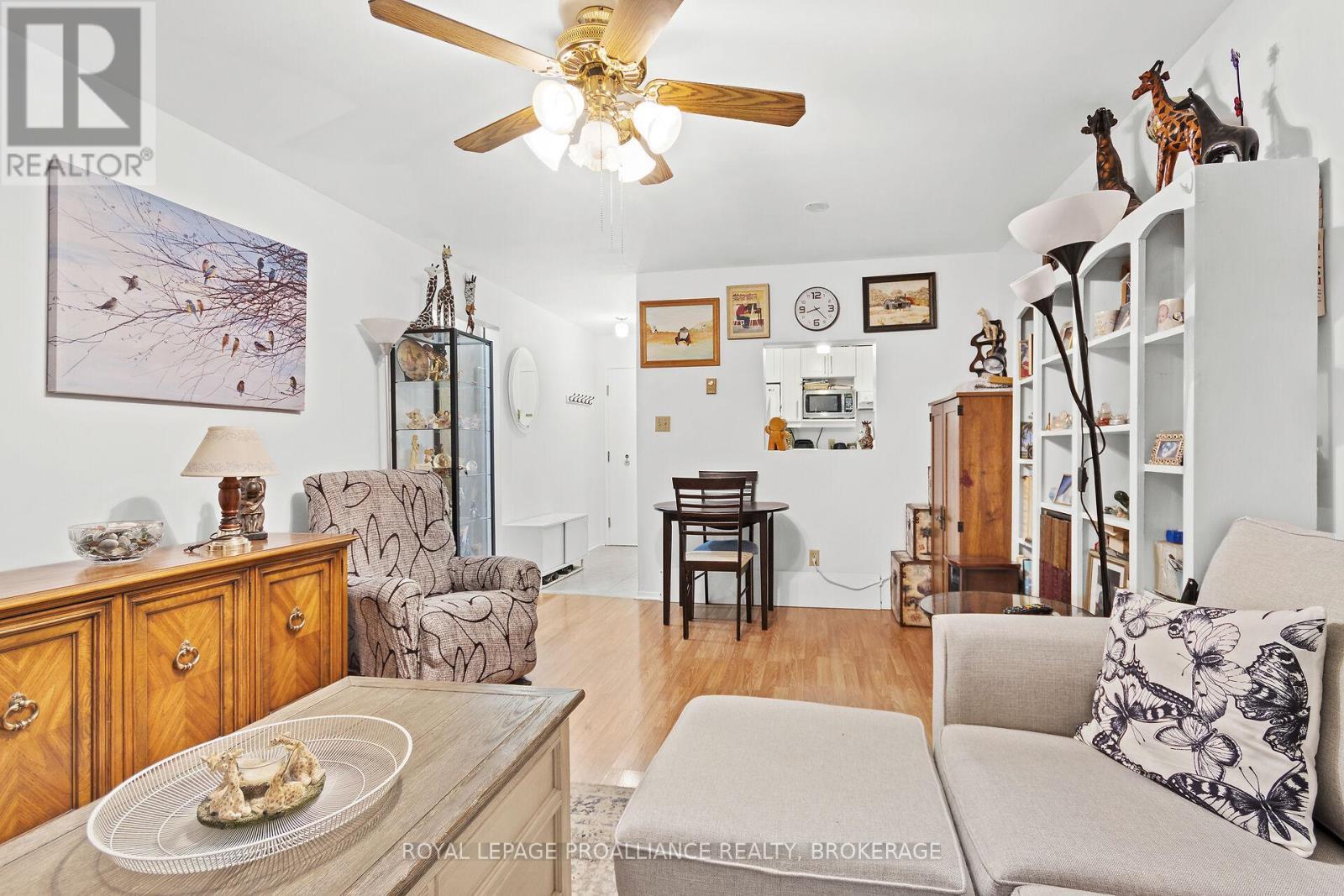 












101 - 573 ARMSTRONG ROAD

,
Kingston (East Gardiners Rd),




Ontario
K7M8J8

